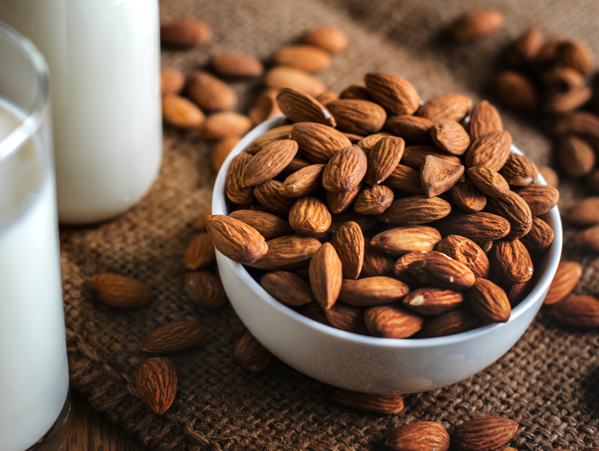 manger trop d'amandes